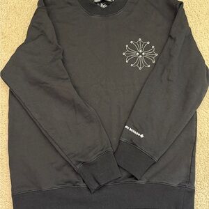 Graphic Crewneck Sweater